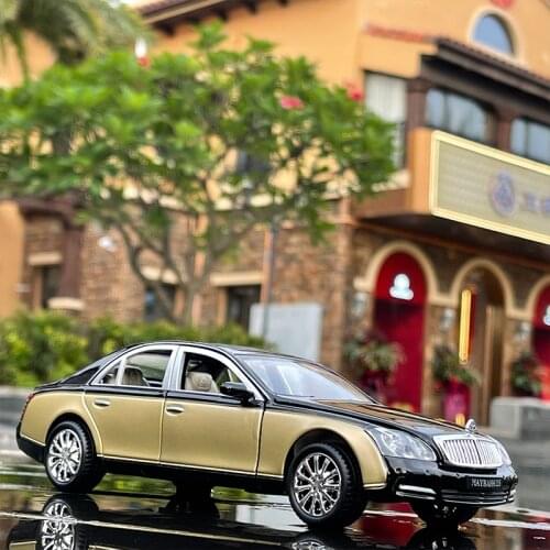 1:24 Maybachs 62s Classic Car Alloy Car Model Diecast Metal Toy Vehicles Car Model High Simulation Collection Childrens Toy Gift