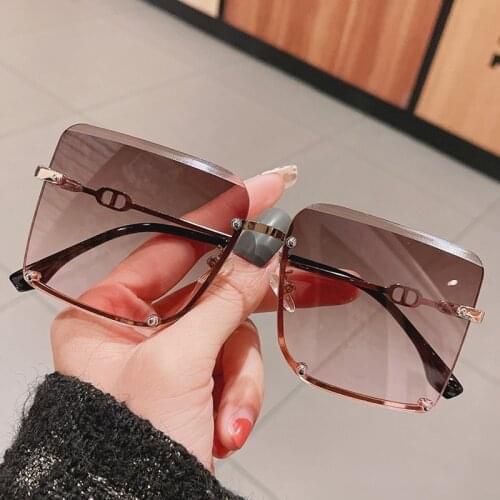 2021 New Fashion Cutting Rimless Square Sunglasses For Women Vintage Alloy Gradient Tea Pink Sun Glasses Female Oversized Shades