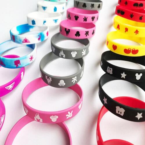 8Pcs Frozen Mickey Mouse Party Small gifts for guests wristband for baby party guests kid gifts wristband Family Pinata Decor