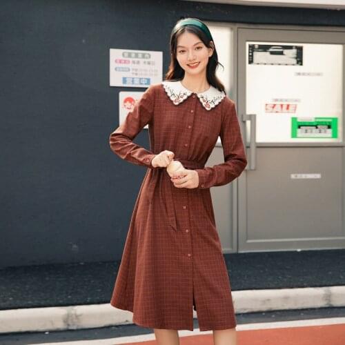 INMAN Autumn Winter One Piece Bow Belt Plaid Long Sleeve Womens Dress Embroidered Peter pan Collar Retro Lady Cute Dress