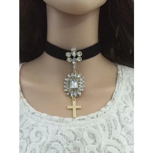 Fashion Jewelry Vintage Big Rhinestone Crystal Cross Adjustable Choker Necklace Velvet Necklace for Women Party Gifts
