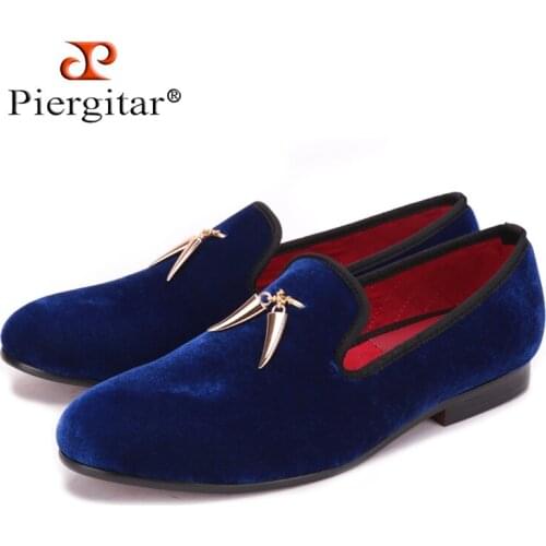Pierigtar new Gold metal signature Shark Tooth Handmade Men Velvet shoes Men wedding and party Loafers Men Flats Size US 4-17