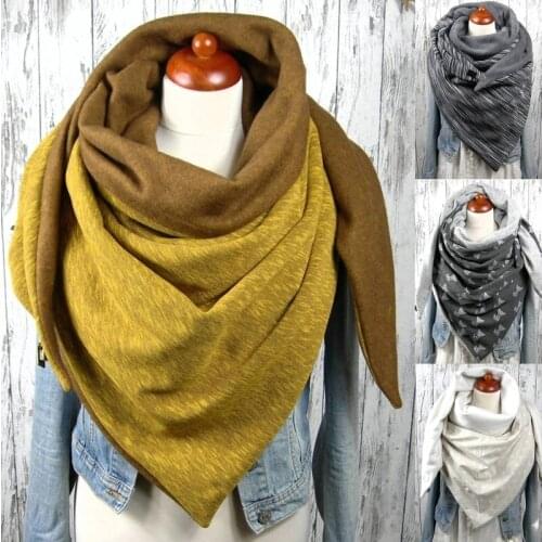 Women Winter Thicken Warm Scarf with Button Clip Vintage Floral Plaid Feather Printing Soft Wrap Bib Windproof Shawl