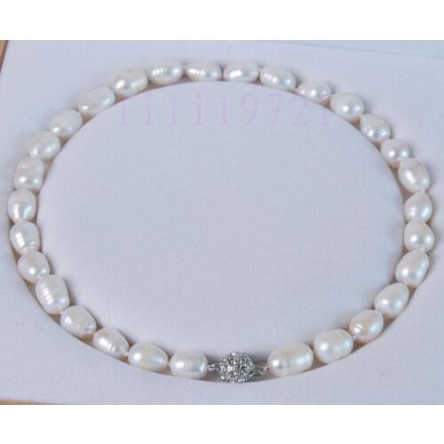 9-10MM white Freshwater cultured pearl necklace 18" LL003