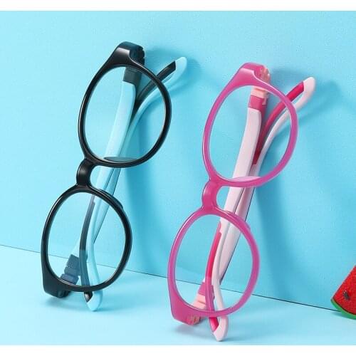 Kids Anti Blue Light Glasses Teens TR90 + Resin Adjustable Frame 0 Degree Lens Anti Reflective Computer Glasses With Ear Holder