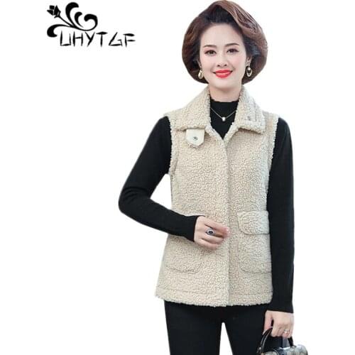 UHYTGF Womens Warm Vest Lamb Cashmere Autumn Winter Waistcoat Jacket Female Solid Color Wild Casual 5XL Plus Size Tops Coat 1321