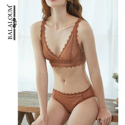 BALALOUM 2018 New Arrivals Women Sexy Chic Fashion Bralette Bra Brassiere Sets Soft Lace Wireless Underwear Female Lingerie