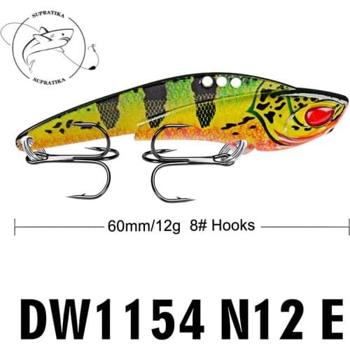 6cm/12g Artificial Metal Iron Sheet Hard Bait 3D Simulation Eyes Anti-corrosion Sequins Bionic Bait Bass 4# With Sharp Hook