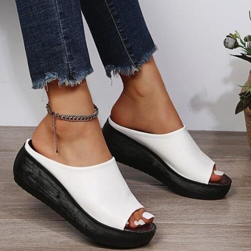 2021 Fashion Women Leather Slippers White Ladias Retro Peep Toe Platform Shoes Clogs Slip on Sandals Wedges Sandles Zapatos Shoe