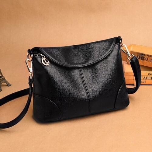 2021 new bag women fashion stiletto women shoulder bag European and American bags middle-aged soft leather simple small satchels