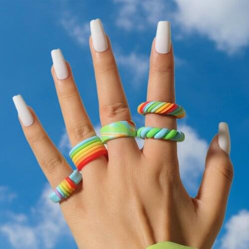 2021 Ins New Trendy Bohemian Colorful Rainbow Striped Twisted Round Handmade Ceramic Clay Rings For Women Jewelry Friends Gifts