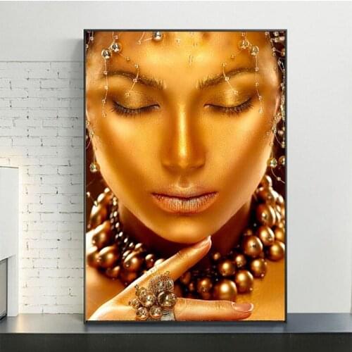 Gold Woman with Jewellery Canvas Painting Makeup Posters and Prints Wall Art Picture for Living Room Home Decoration Cuadros