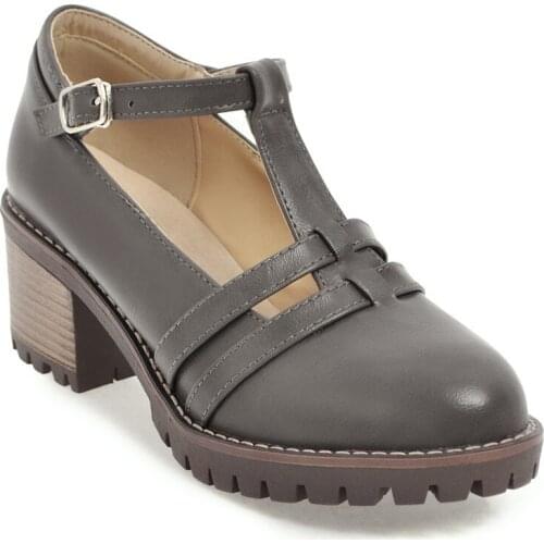 The new 2018 spring light mouth joker brock single shoes round head students 32-1844 female 43 yards shoes