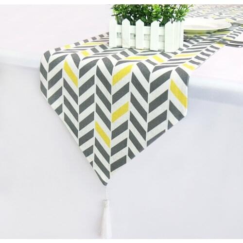 Table Runners Modern Linen Stripe Bed Runner For Wedding Geometric Luxury Cloth with Tassels Dining Decoration Party Home
