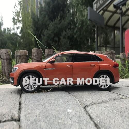 Diecast wheel 1:18 Alloy TERAMONT X SUV Car Model Of Childrens Toy Cars Original Box For Kids Toys Free Shipping