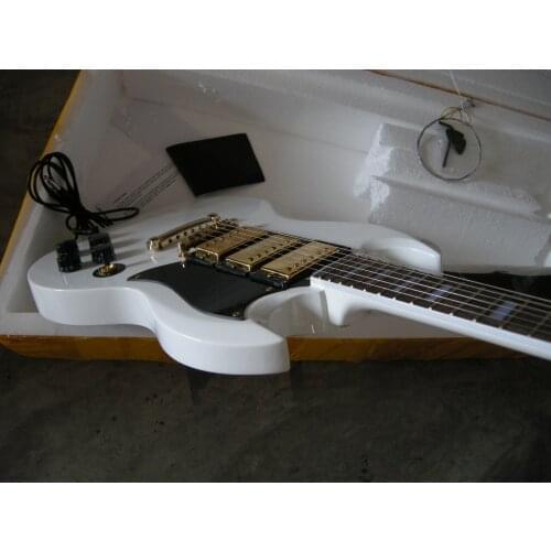 SG white electric guitar 3 pickup , rosewood fingerboard, real pictures 8yue19