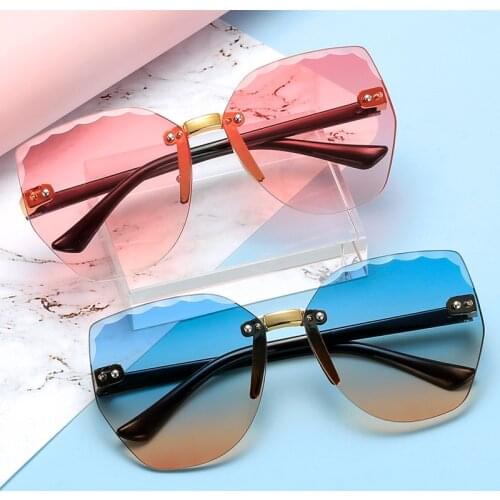 Rimless Kids Sunglasses Cat Eye Boys Grils Lovely Baby Sun Glasses Children Outdoor Goggles Ocean Shades Colorful Mirror Uv400