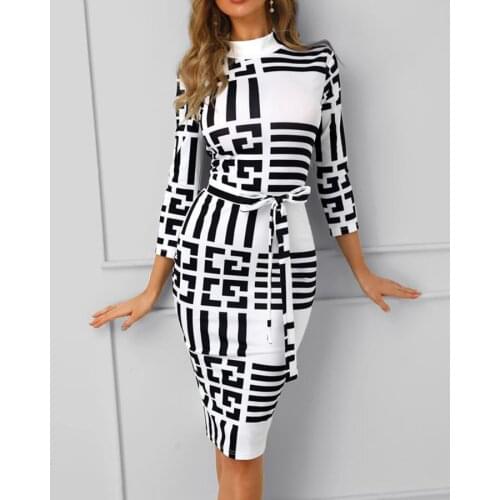 2019 spring and autumn new womens fashion high collar casual dress striped color matching sexy bag hip tight dress