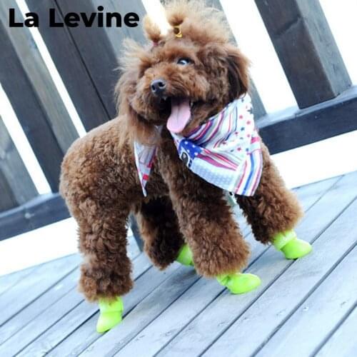 4PCS / S / M / L Pet Dog Cute Shoes Soft Rubber Rain Snow Waterproof Balloon Shoes Dog Out Dirty Waterproof Rain Boots
