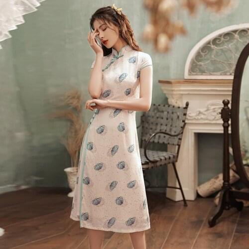 Women Retro Improved Short Sleeve Cheongsam Modern 2021 Chinese Style Mandarin Collar Qipao Party Dress Plus Size M-3XL