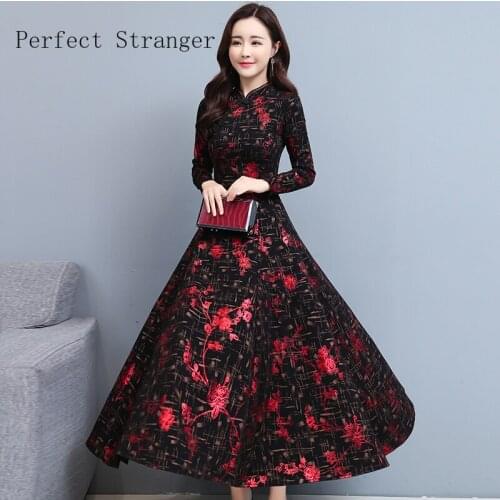 2020 Spring New Arrival Elegant High Quality V Collar Lace Decorated Flower Embroidery Woman Long Dress