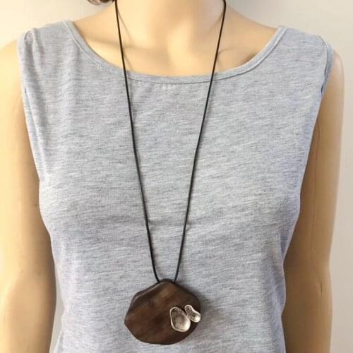 New Design Sandalwood Pendant Necklace