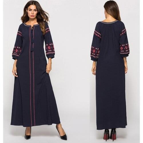 Abaya Dubai Turkey Muslim Fashion Hijab Dress Women Muslim Long Sleeve Embroidered Arab Plus Szie Dress Islam Jilbab Dress