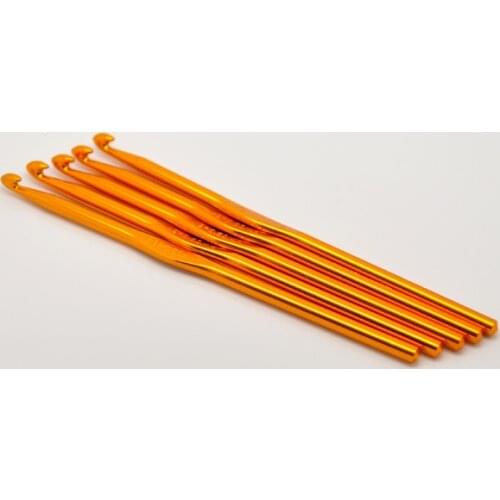 Aluminum Crochet Hooks At Random Color 15cm long DIY Knitting Needles Handle Home Knitting Weave Yarn Crafts Tools, 5 PCs