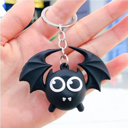 Cartoon Bat Keychain Soft Rubber Plistic Creative Lovely Animal Keyring For Women Coupless Key Pendant Car Bag Jewelry Popular
