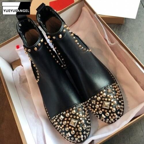 Winter Women Gothic Rivet Studded Chelsea Boots Punk Motorcycle Shoes Block Heels Genuine Leather Ankle Boots Runway Designer