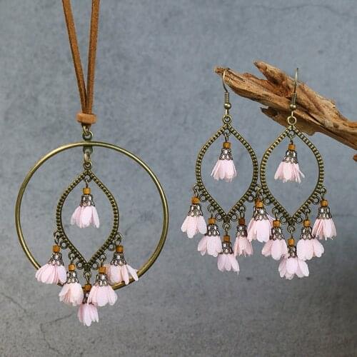 Summer Tassel Flower Pink Earring Necklace Set 2021 Womens Bohemian Ethnic Handmade Earrings Necklace set
