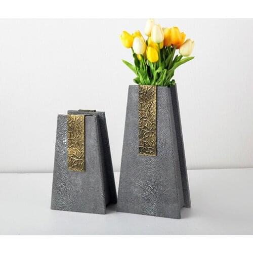 New Metal Vase Modern Home Decoration Living Room Table Flower Vase Vase For Wedding Decoration