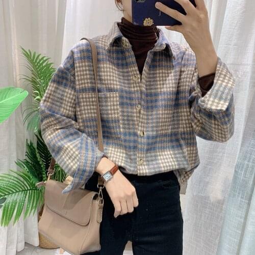 Women Plaid Shirt Vintage One Pocket Oversized Jacket Coat Women 2020 Fashion Turn down Collar Long Sleeve Loose Outerwear Tops