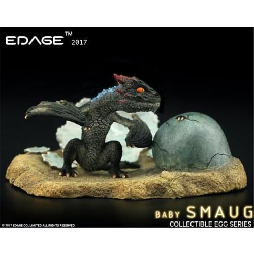 EDAGE Smaug Baby Egg Figure Komodo Dragon Dinosaur Model Base Decoration Toy Collector Gift