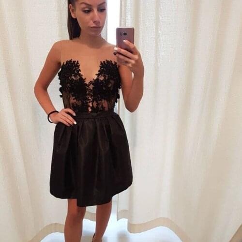 Stunning Gothic Deep V Neck Handmade Embroidery Homecoming Dress Short Black Lace Gown Modest Tulle Illusion Graduation Dress