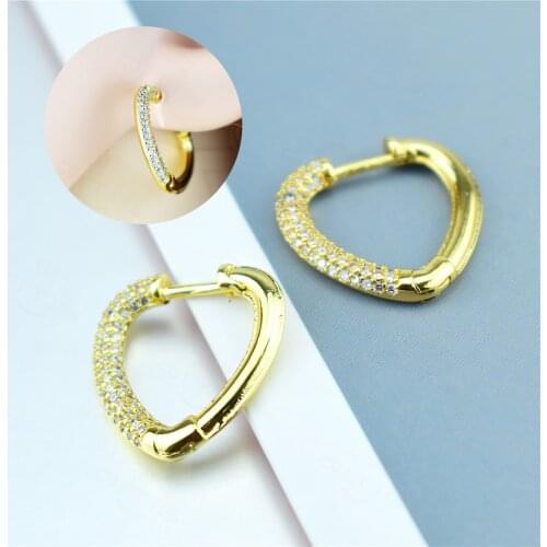 Ins Hot Sale Heart Shaped Lady Earrings Fashion Design Inlaid Rainbow Zircon Love Stud Earrings Earrings Jewelry Birthday Gfit