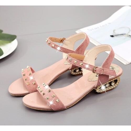 Womens Summer Fashion Low Heel Sandal Rivet Style Casual Sewing Womens Flat Flip-flops Large Size Sandal
