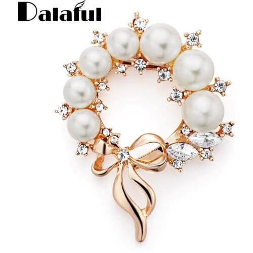 Exquisite Dual Purpose Imitation Pearl Brooches Pin Beautiful Flower Rhinestone Scarf Clip Crystal Gift For Women Z026 New