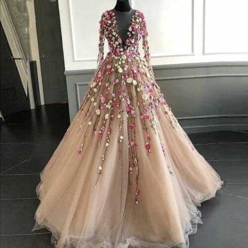 New Design Evening Party Gowns 3D Handmade Flowers Tulle Sexy Deep V-neck Sheer Long Sleeves Ball Gown Prom Dresses barato 2020