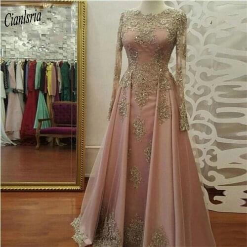 Blush Pink Boat Neck Long Sleeve Evening Dresses 2020 Appliques Beading Custom Dubai Arabic Muslim Formal Evening Party Dress