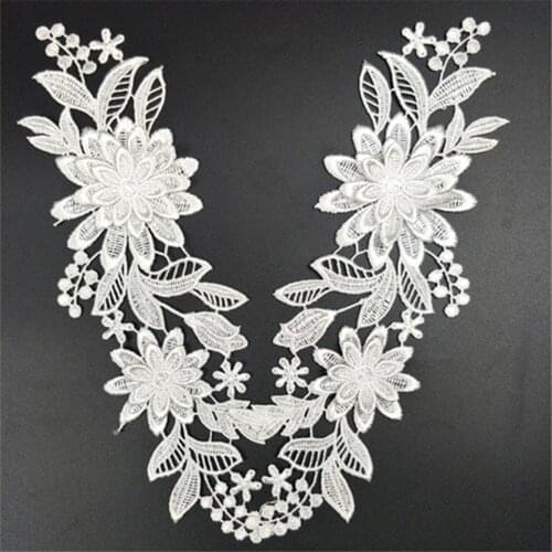 1 Pair White Retro Flower Embroidery Applique Bridal Wedding Lace Trims