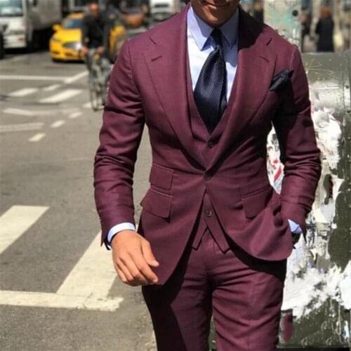 Royal Blue Classic Iuxurious Men Suits 3 Pieces Tuxedo Peak Lapel Groomsmen Wedding Suits Set Fashion Slim Men Business Suits