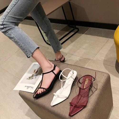 2021 summer new fashion French small high heels student 18-year-old sandals female low-heeled stiletto fairy shoes