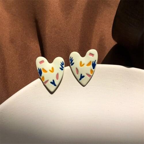 Simple Stylish Love Shape Cute Small Earring Girlfriend Daily Wear Mood Gifts Forfemale Hearts Earring Lovely Jewelry