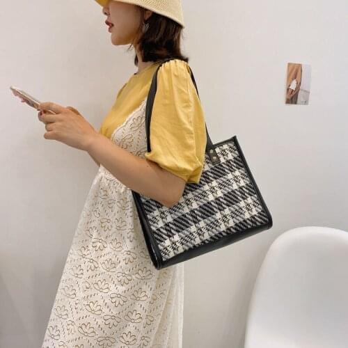 Shoulder Bag Female Tote Bag Ladies Designer Handbag Women Underarm Bag Fashion 2021 New PU Leather Simple Lattice High Capacity