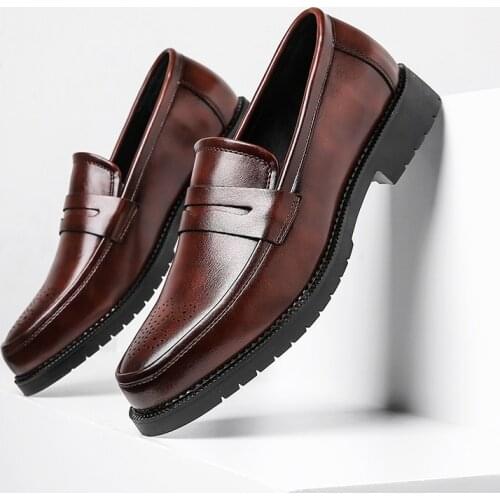 Yomior New Vintage Business Casual Men Shoes Soft Leather Formal Dress Loafers Italian Shoes Party Wedding Oxfords Brogue Shoes