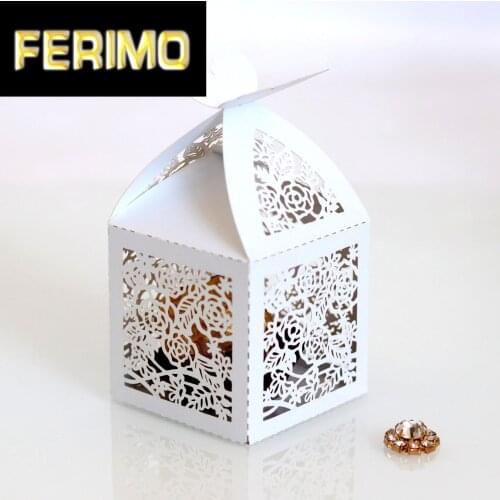 Hollow Die-Cut Butterfly Bukle Favor Boxes Wedding Candy Boxes Wedding Gift Boxes Hollow Rose Chocolate Box