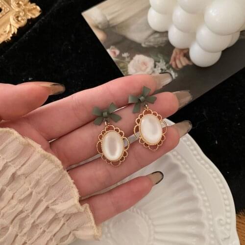 Korea 2021 New Trendy Bowknot Earrings Ear Clips Without Pierced Female Retro Simple Baroque Earring