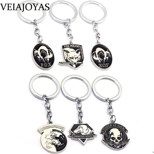 Game Metal Gear Solid 5 Keychains Fox Hound Outer Heaven llaveros Metal Key Chain Skull Animal Game Souvenir Mens Charms Jewelry