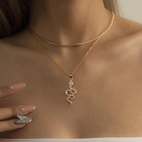 MAA-OE 2021 New Gold Snake Shaped Crystal Pendant Necklaces For Women Vintage Fashion Multilevel Chains Female Jewelry Gift